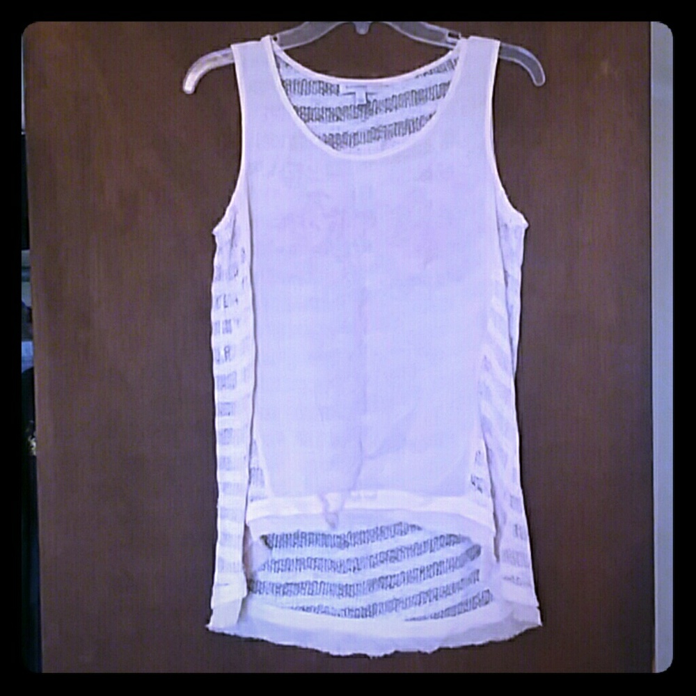 Women's Top